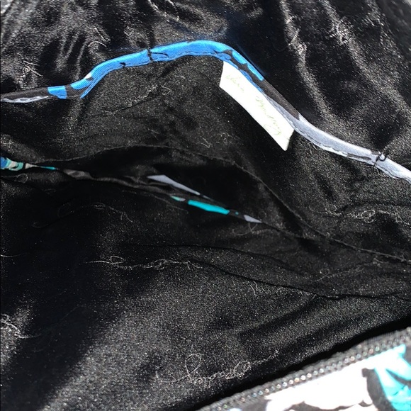 Vera Bradley crossbody - Picture 3 of 3